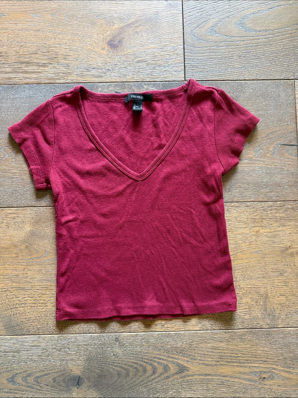 Forever 21 Short Sleeve V-Neck Tee - Burgundy Red